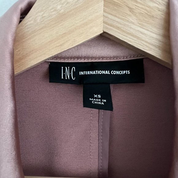 I.N.C INTERNATIONAL CONCEPTS -  PINK SATIN OPEN FACED BLAZER - Picture 1 of 2